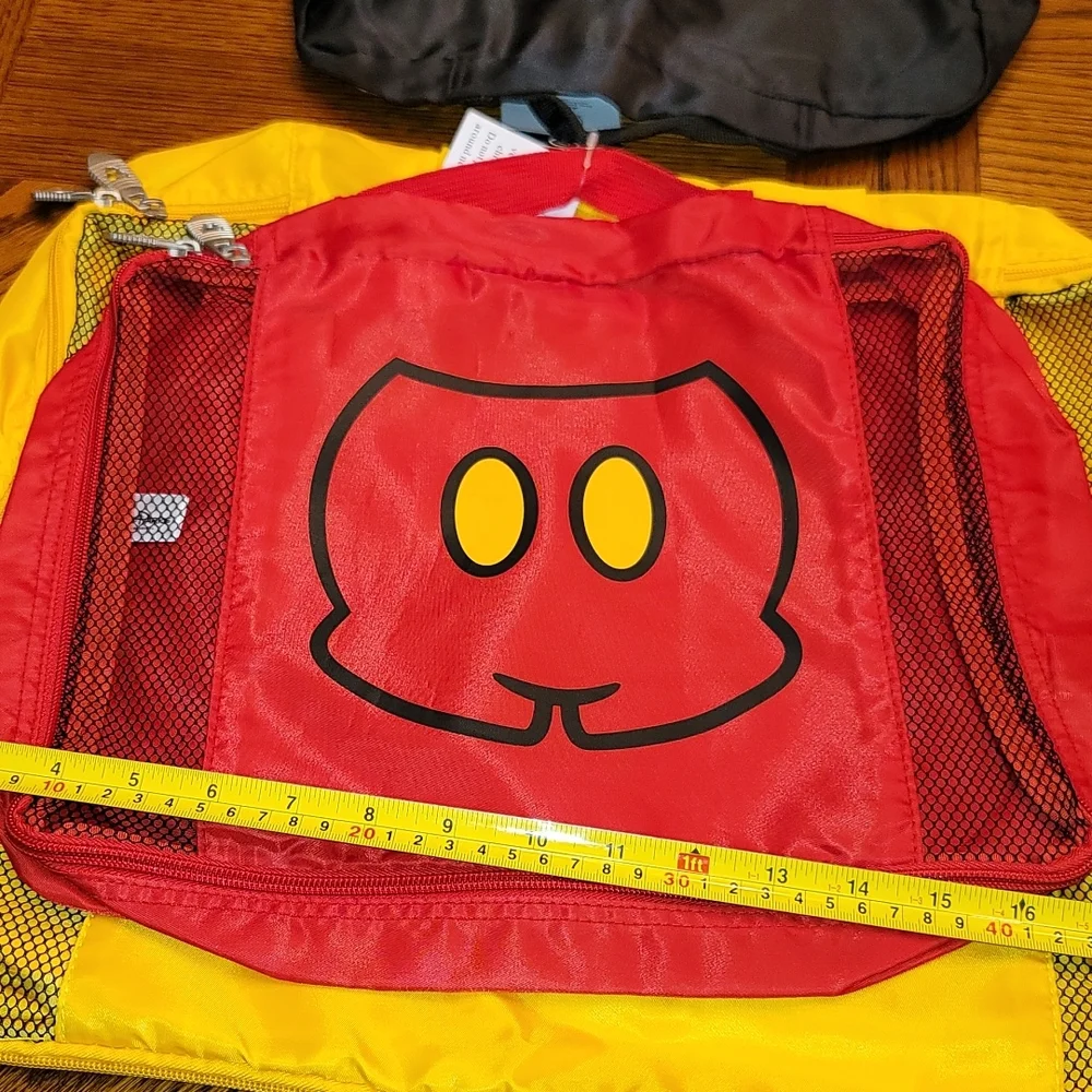 MICKEY MOUSE 3 PIECE TAG TRAVEL * ACCESSORIES * GEAR BAGS/POUCHES - Picture 4 of 7